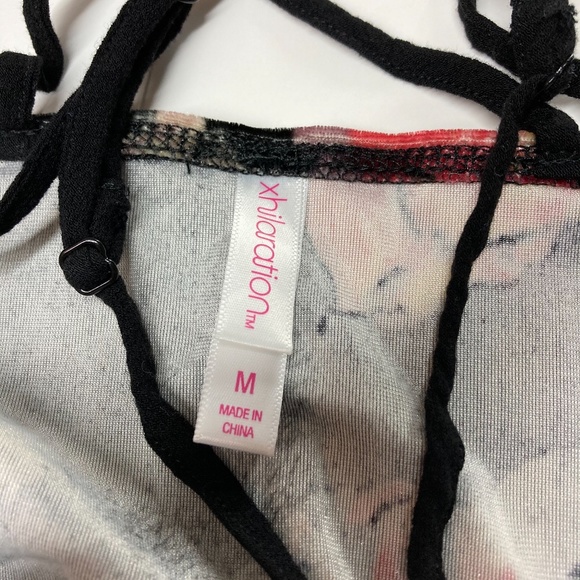 Floral Romper - Picture 2 of 2